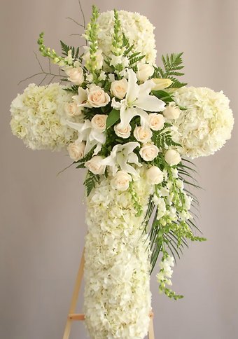 Elegant Tribute Floral Cross